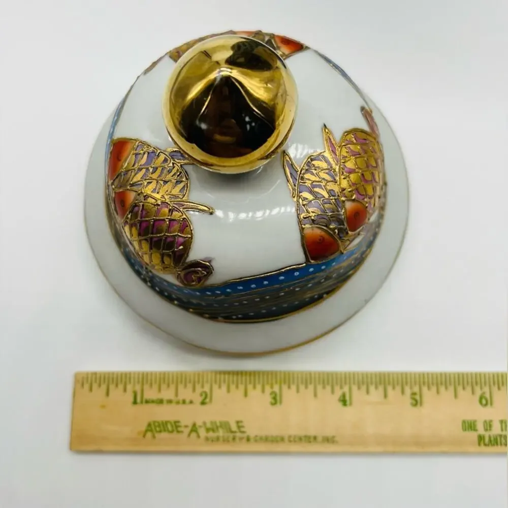 Porcelain hand painted Japanese textured large ginger jar with matching plate